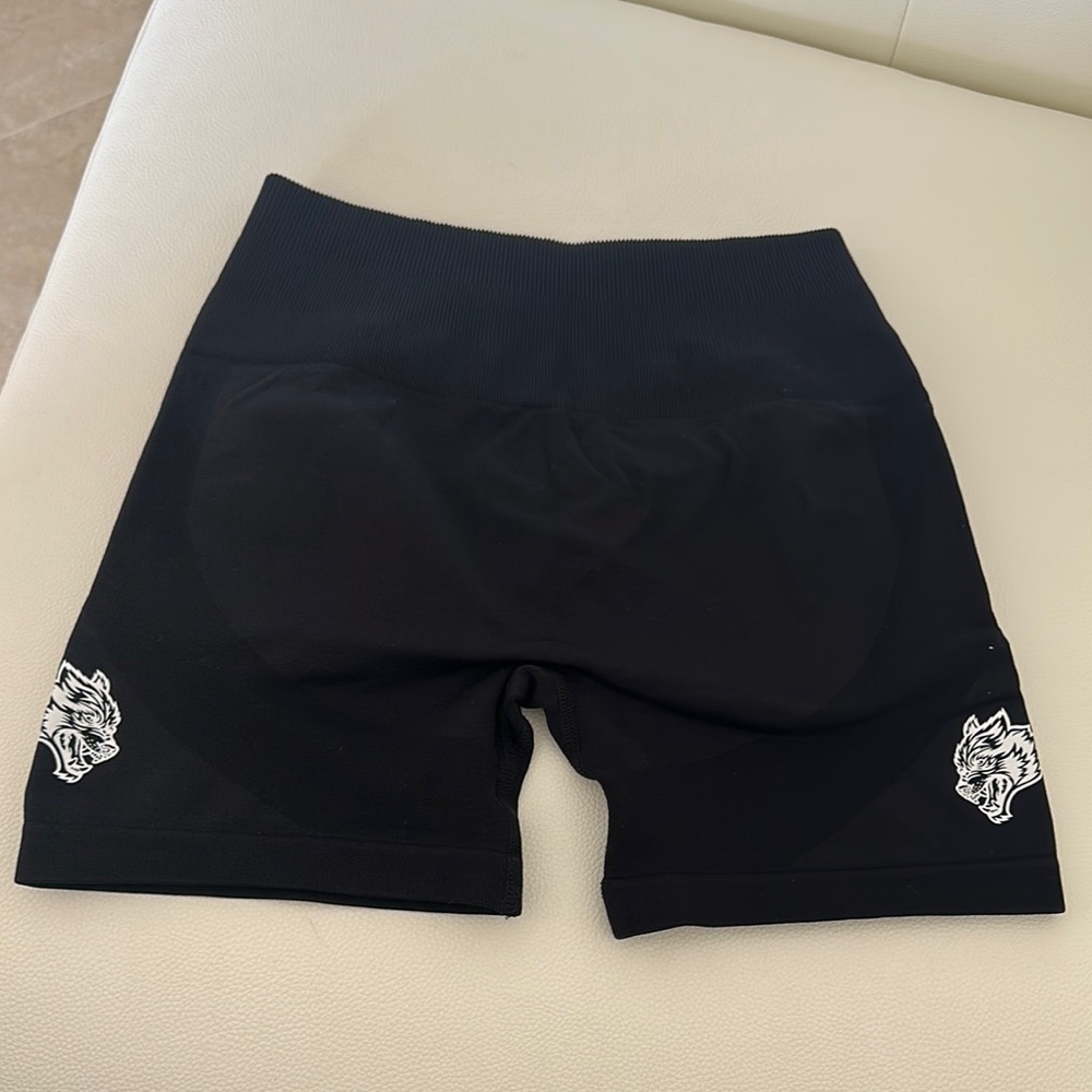 Darc sport black scrunch gym shorts